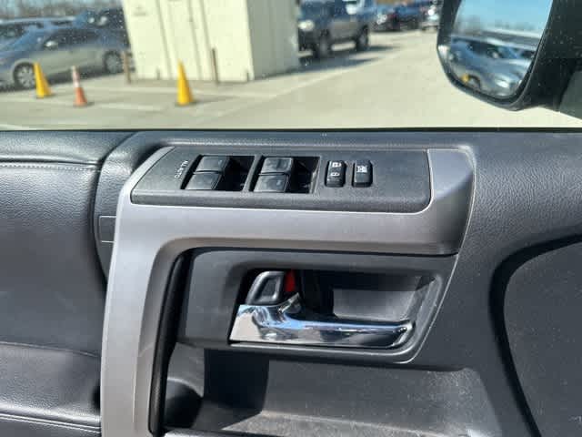 2016 Toyota 4Runner SR5