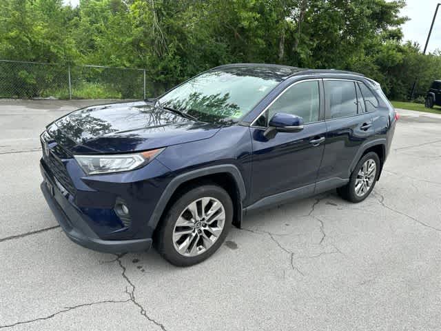2019 Toyota RAV4 XLE Premium