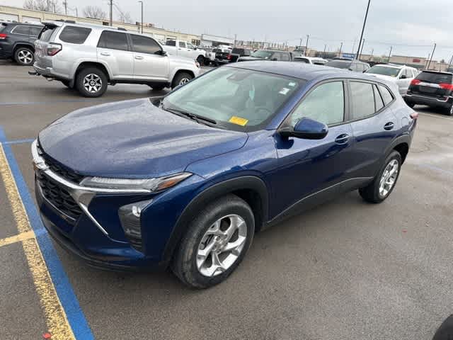2024 Chevrolet Trax LS