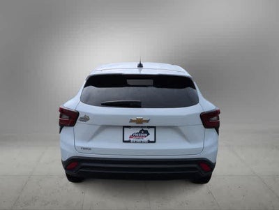 2025 Chevrolet Trax LS