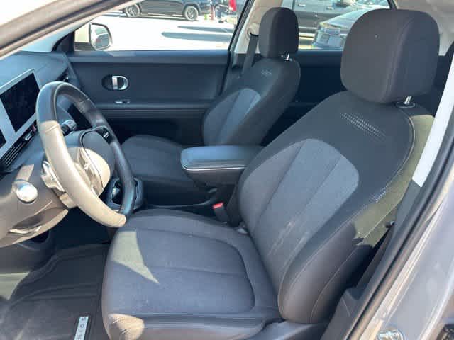 2024 Hyundai IONIQ 5 SE