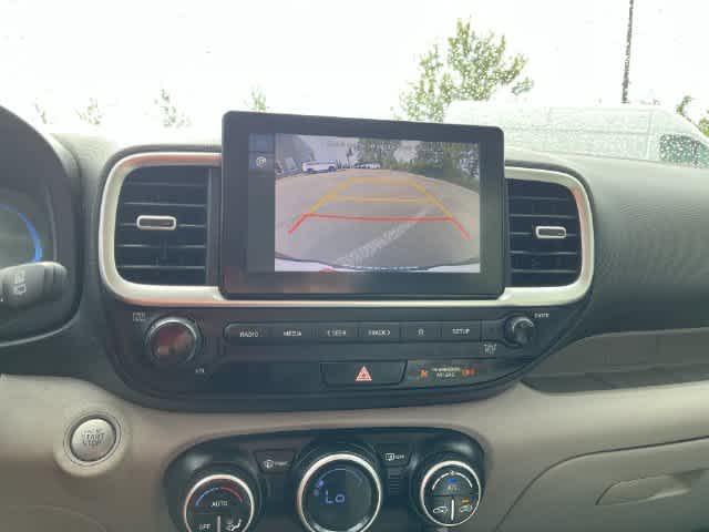 2024 Hyundai Venue SEL