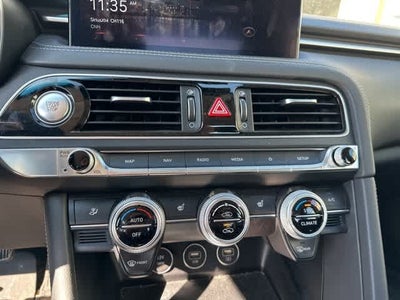 2023 Genesis G70 2.0T