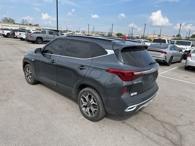 2022 Kia Seltos EX