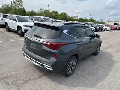 2022 Kia Seltos EX