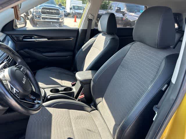 2022 Kia Seltos S