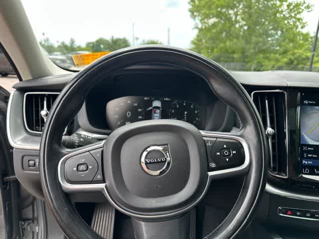 2018 Volvo XC60 Momentum