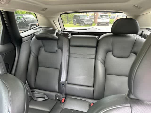2018 Volvo XC60 Momentum