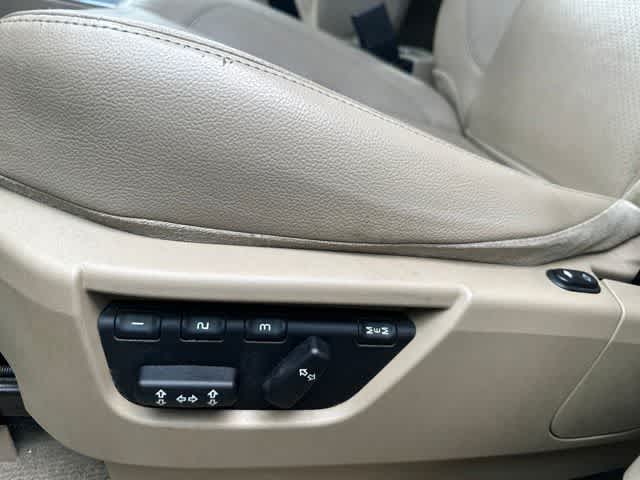 2010 Land Rover LR2 HSE
