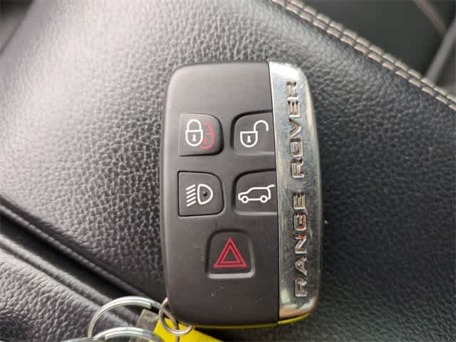 2018 Land Rover Range Rover Velar R-Dynamic SE