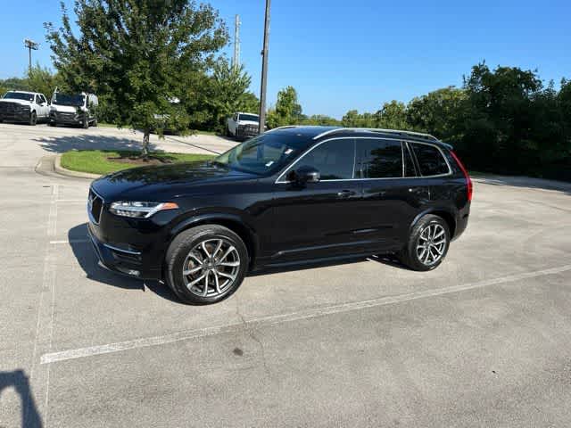2019 Volvo XC90 Momentum