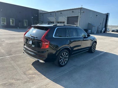 2019 Volvo XC90 Momentum