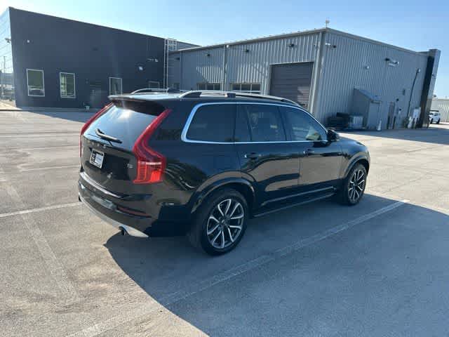 2019 Volvo XC90 Momentum