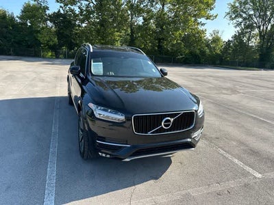 2019 Volvo XC90 Momentum