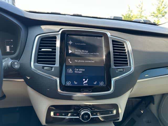 2019 Volvo XC90 Momentum