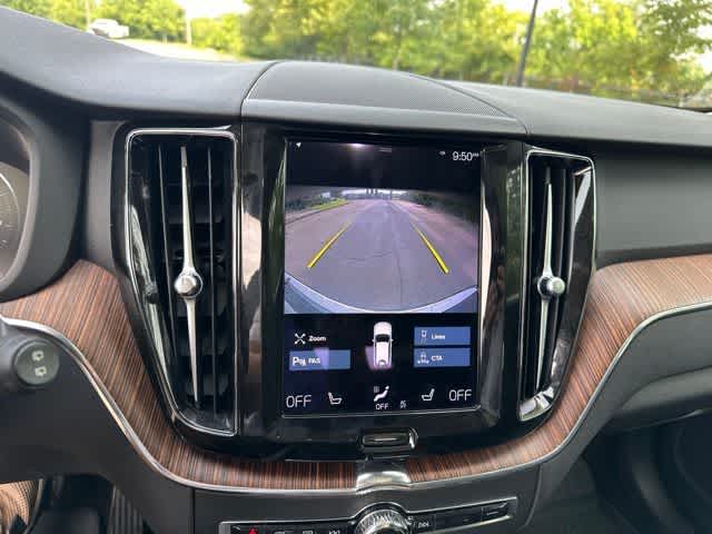 2021 Volvo XC60 Momentum