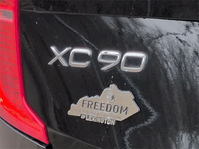 2017 Volvo XC90 Momentum