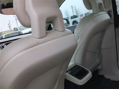 2017 Volvo XC90 Momentum