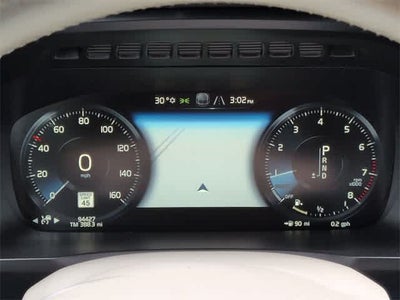 2017 Volvo XC90 Momentum