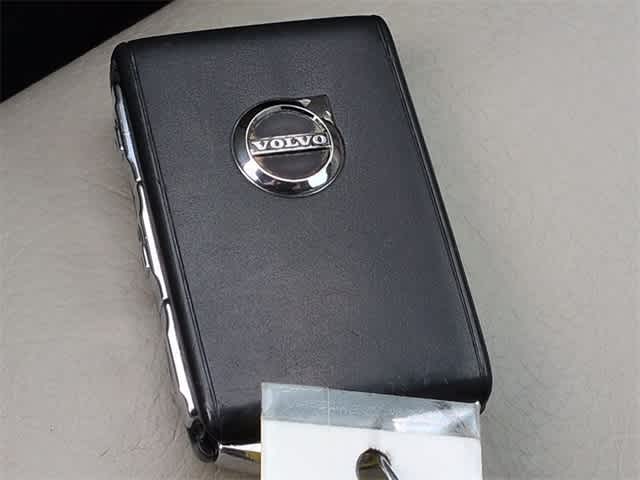 2017 Volvo XC90 Momentum