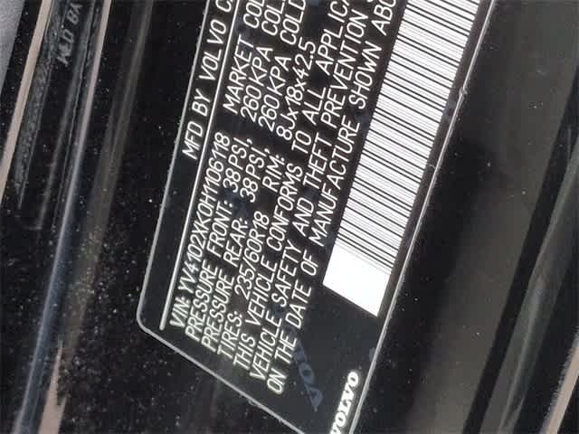 2017 Volvo XC90 Momentum