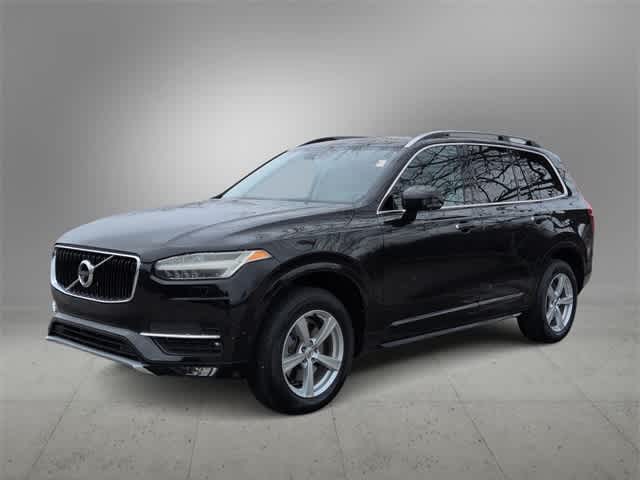 2017 Volvo XC90 Momentum