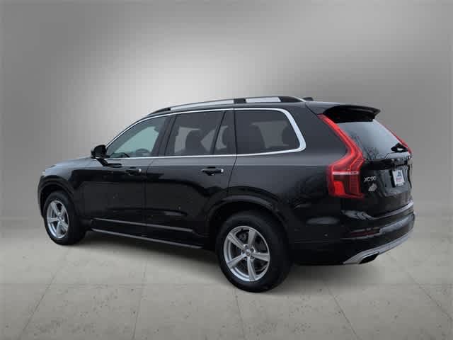 2017 Volvo XC90 Momentum