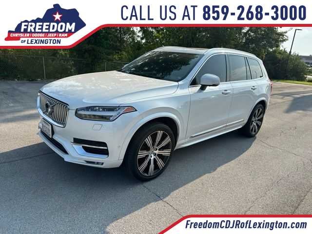 2022 Volvo XC90 Inscription