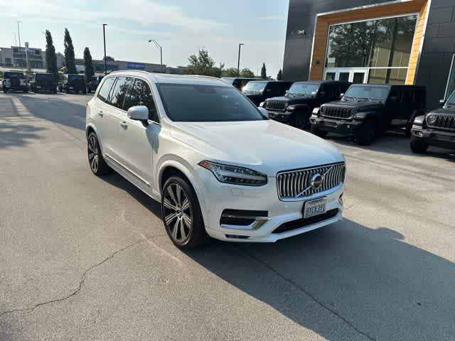 2022 Volvo XC90 Inscription