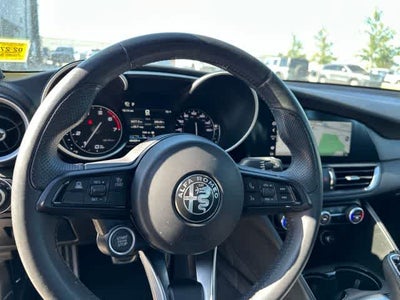 2022 Alfa Romeo Giulia Ti