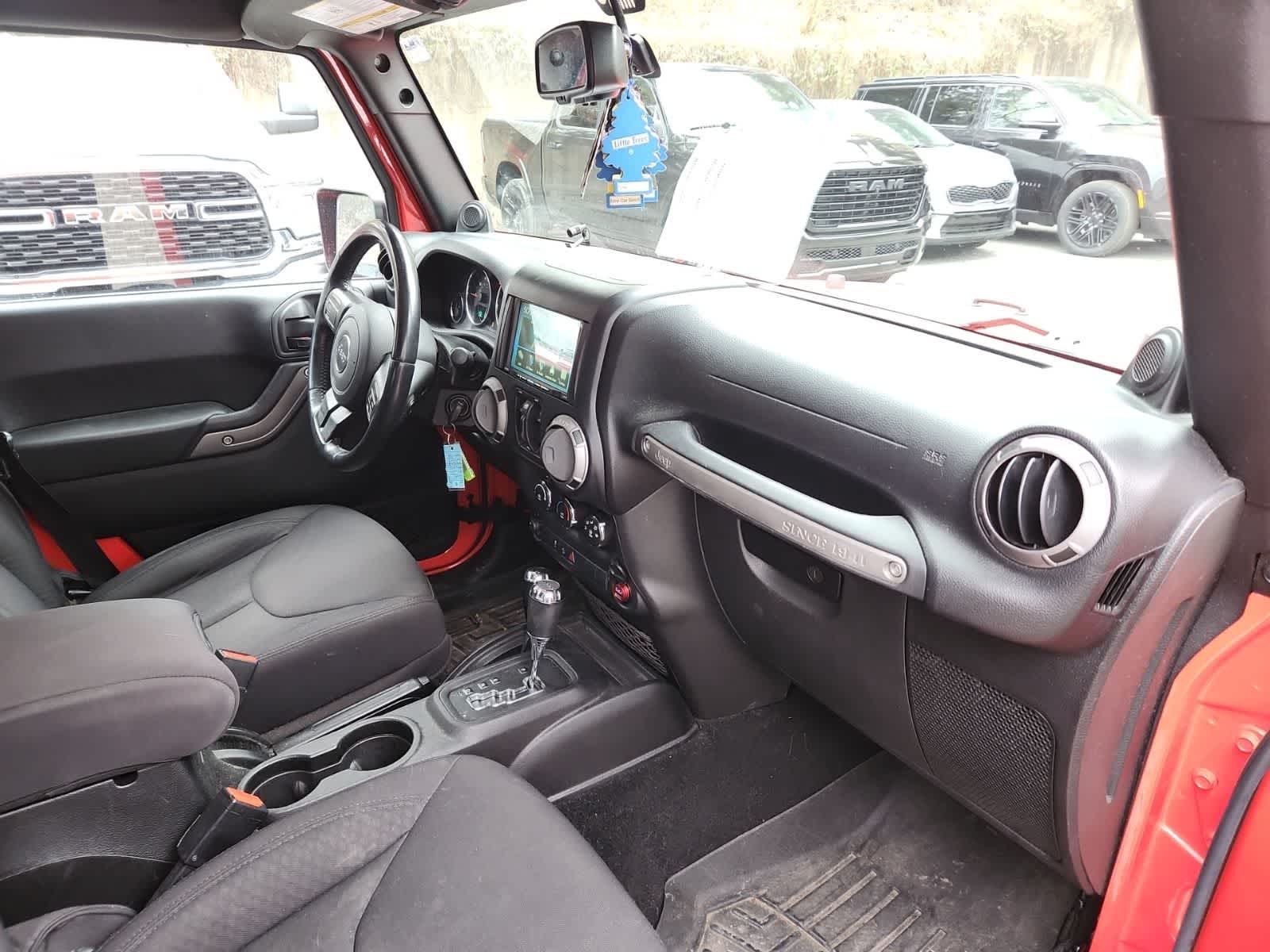 2013 Jeep Wrangler Unlimited Sport