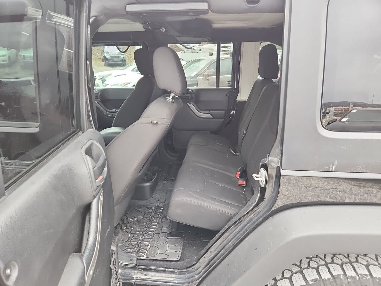 2015 Jeep Wrangler Unlimited Sport