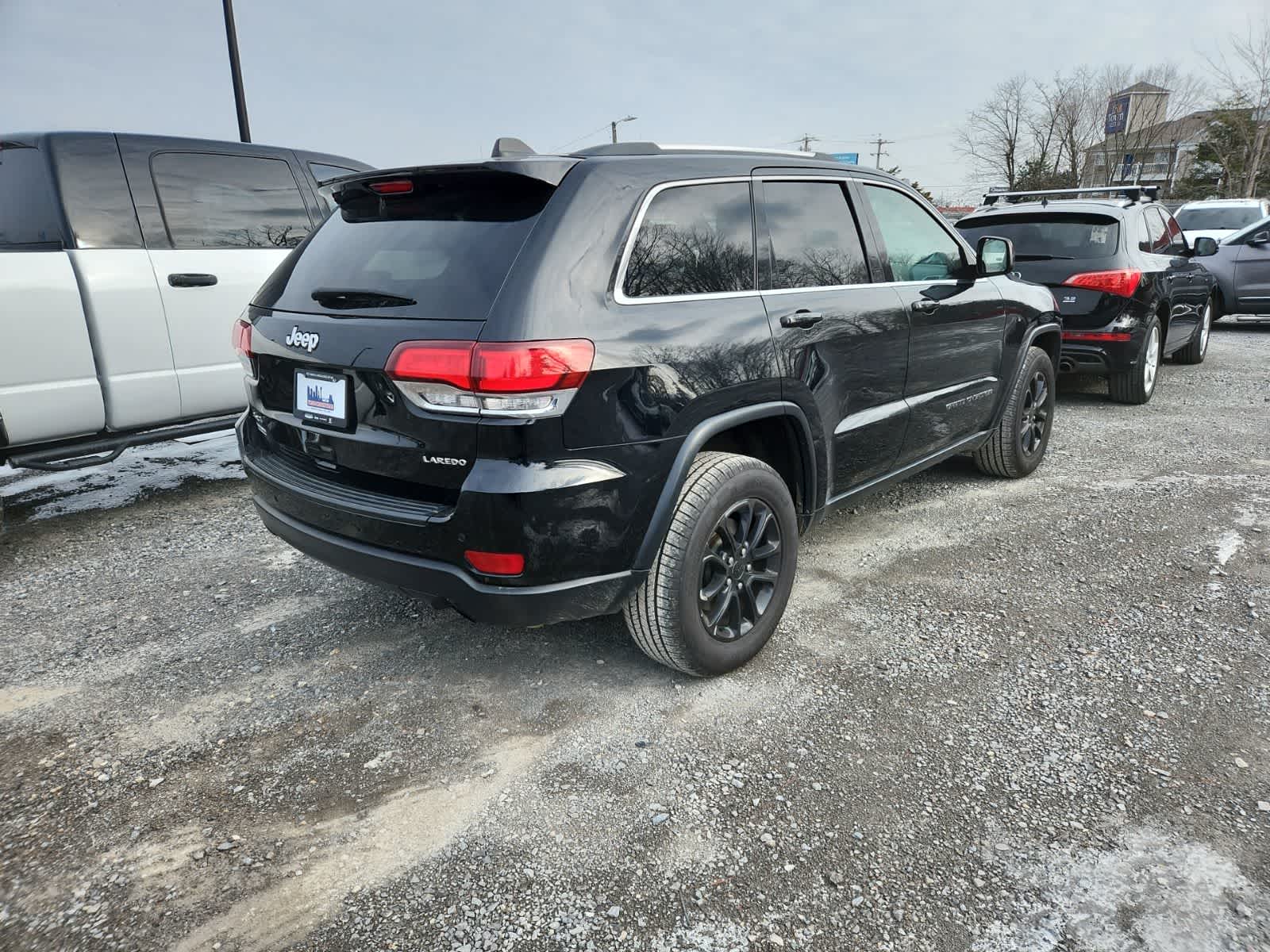 2021 Jeep Grand Cherokee Laredo E