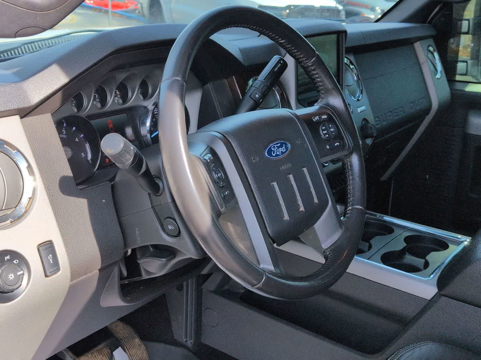 2016 Ford Super Duty F-250 SRW Lariat