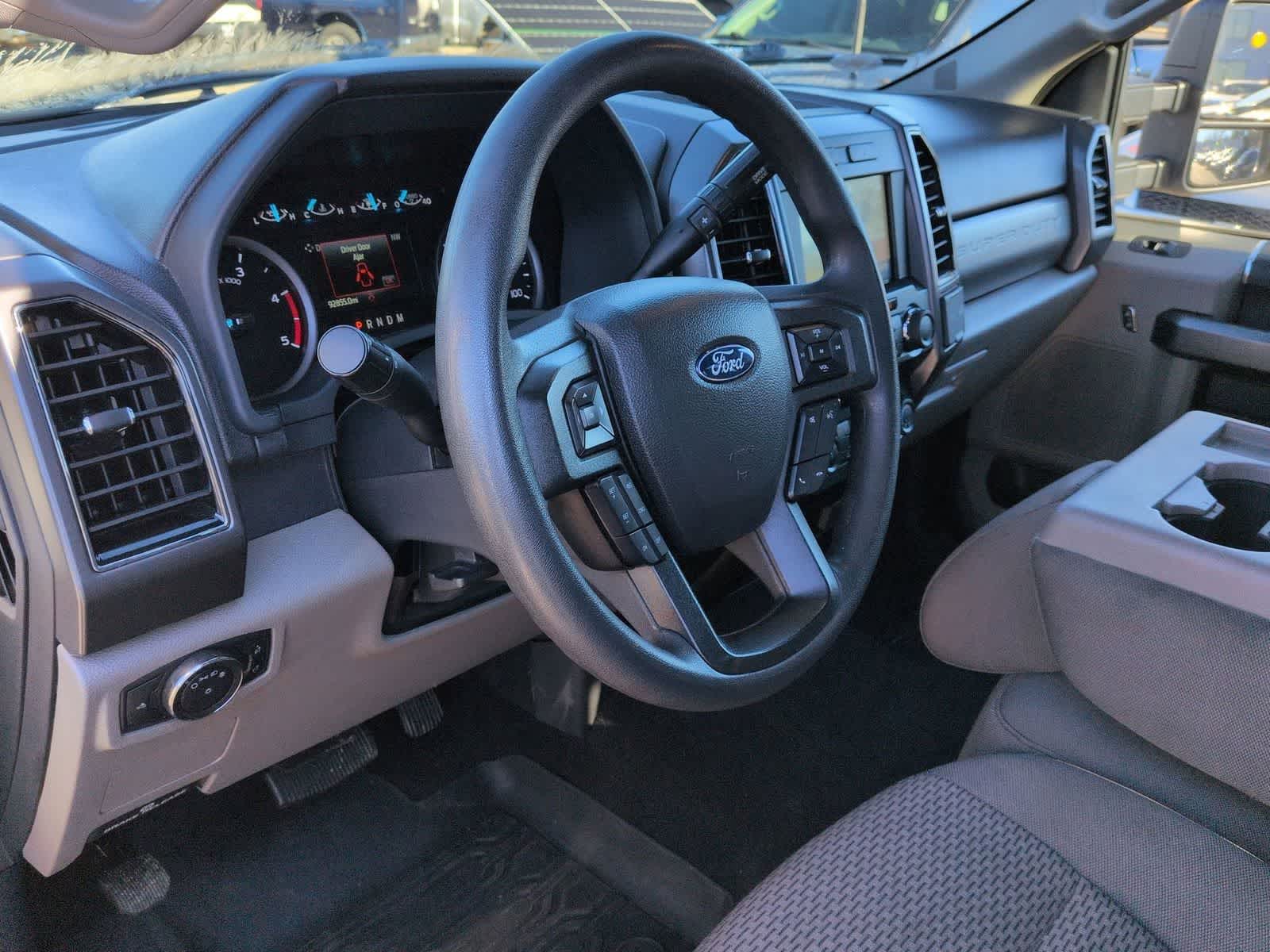 2022 Ford Super Duty F-350 DRW XLT