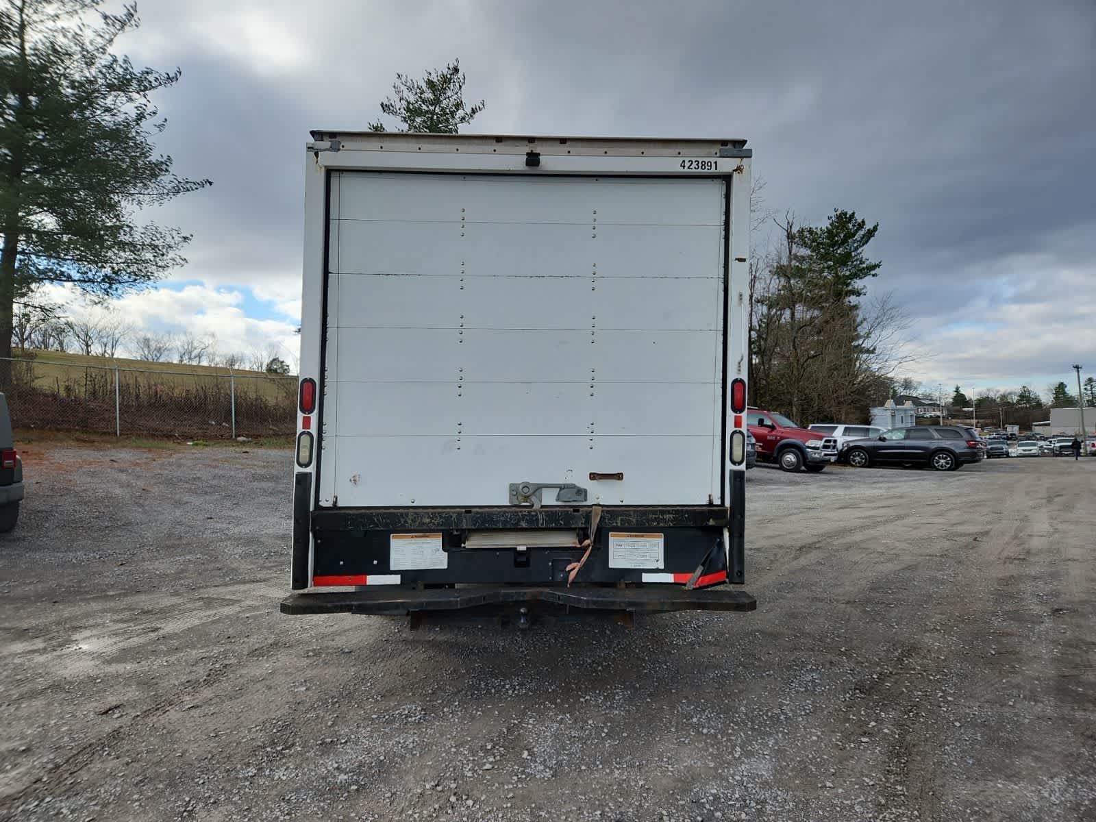 2016 GMC Savana Commercial Cutaway 3500