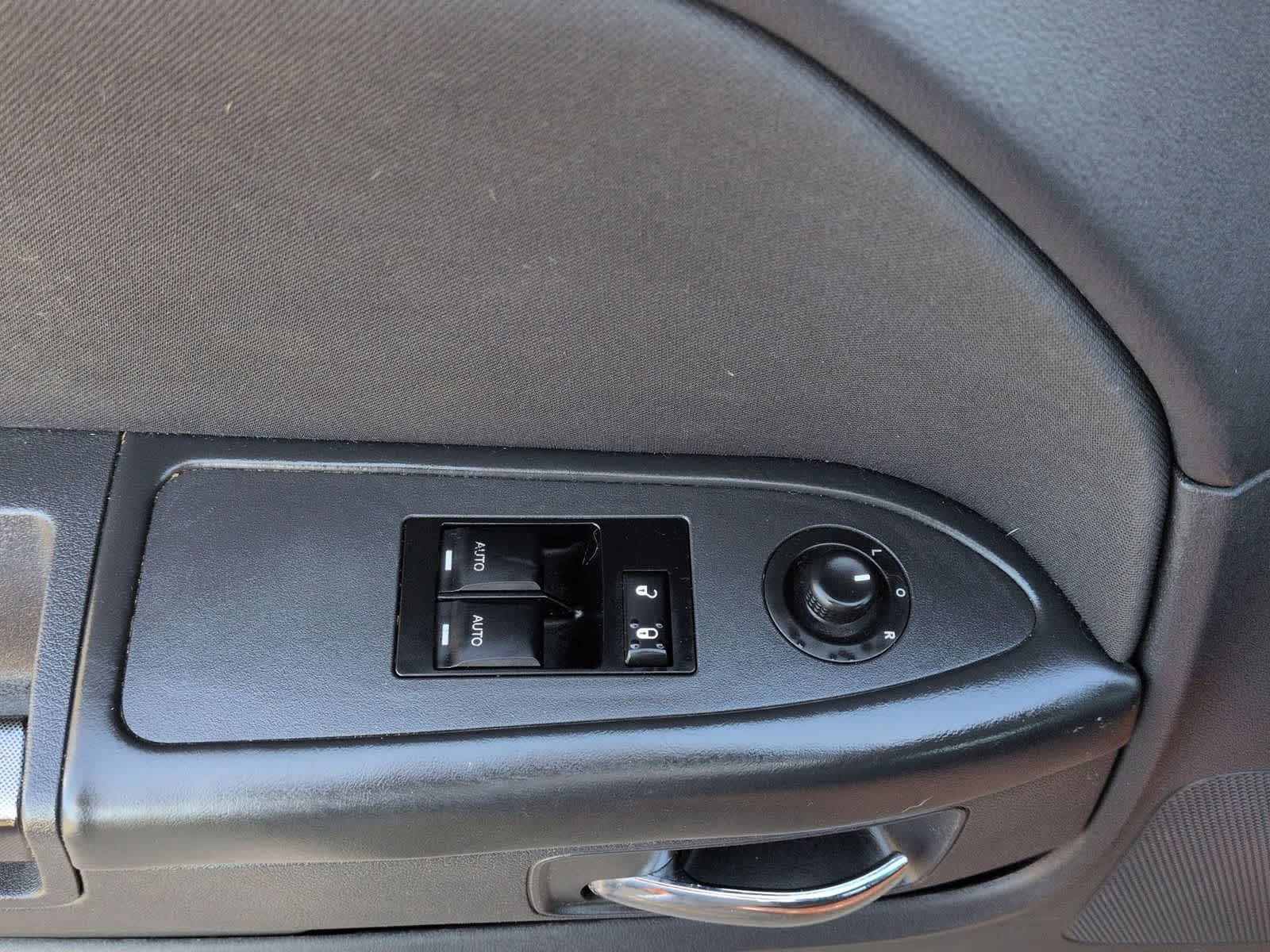 2012 Dodge Challenger SXT