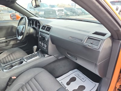 2012 Dodge Challenger SXT