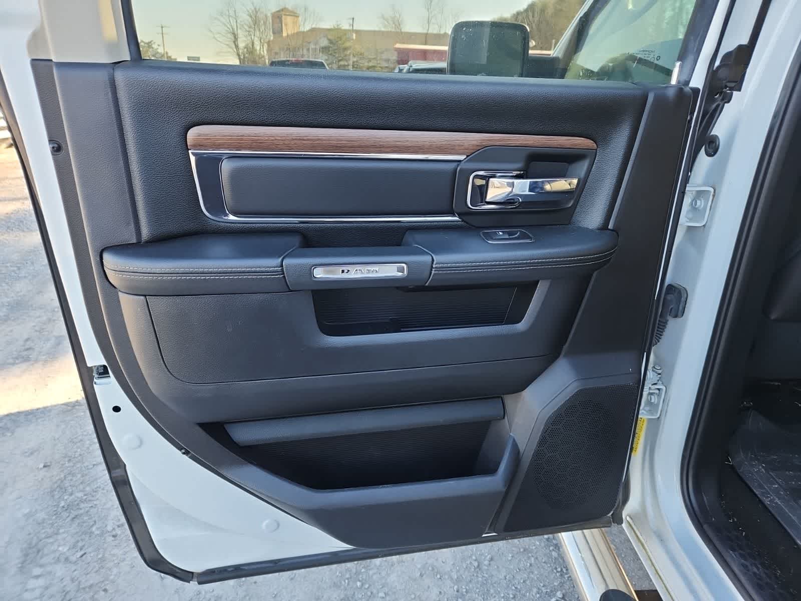 2016 RAM 2500 Laramie