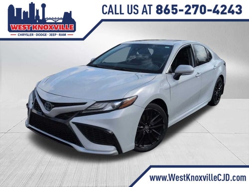 2022 Toyota Camry Hybrid XSE