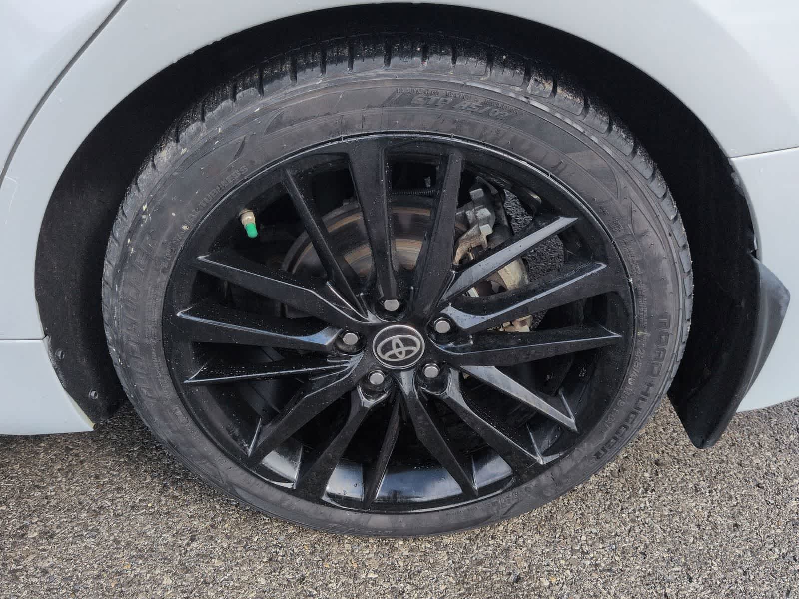 2022 Toyota Camry Hybrid XSE