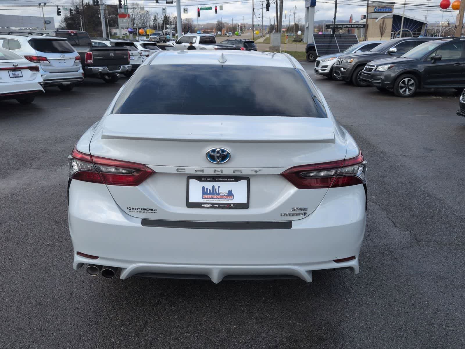 2022 Toyota Camry Hybrid XSE