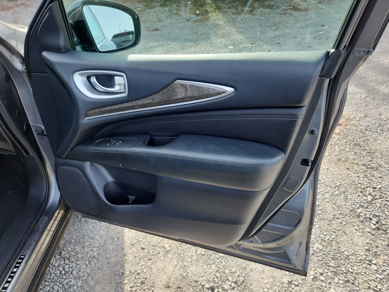 2015 INFINITI QX60 Base