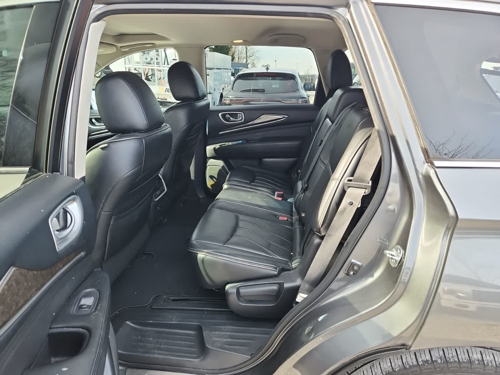 2015 INFINITI QX60 Base