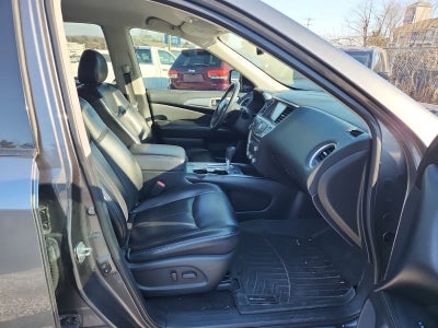 2019 Nissan Pathfinder SL