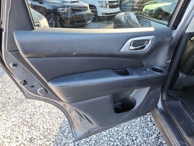 2019 Nissan Pathfinder SL