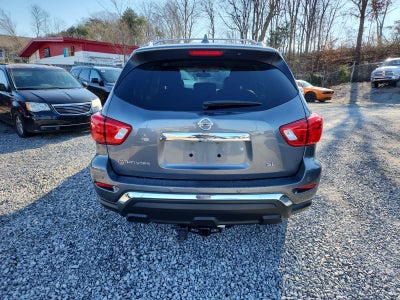 2019 Nissan Pathfinder SL