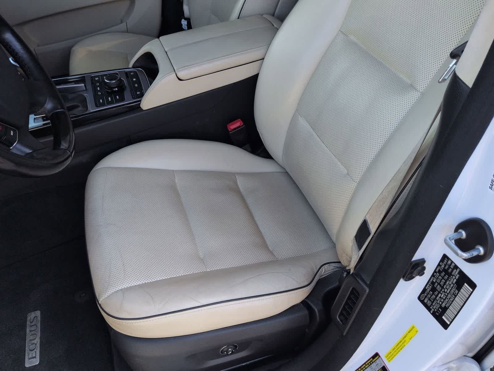 2014 Hyundai Equus Signature