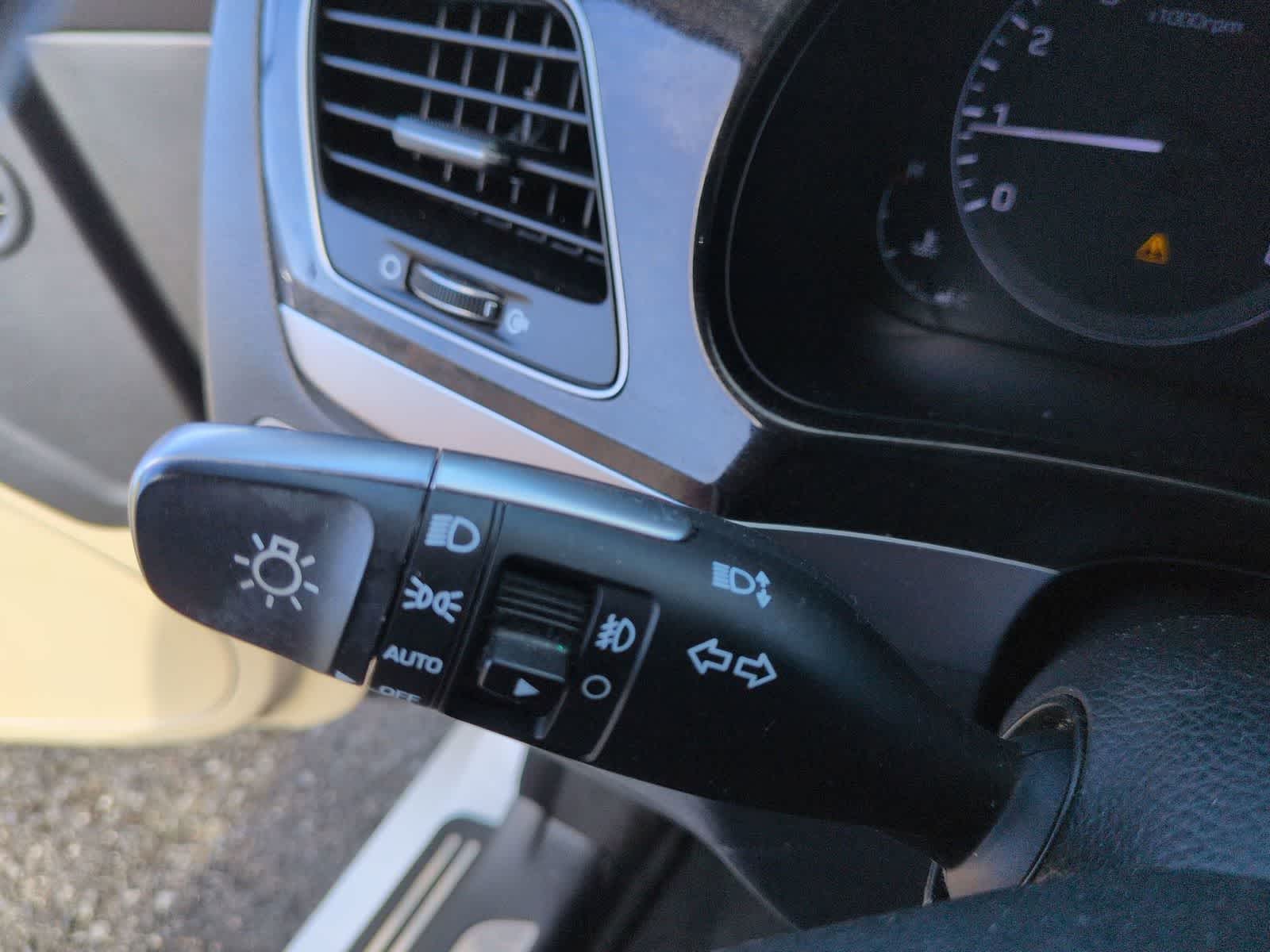 2014 Hyundai Equus Signature