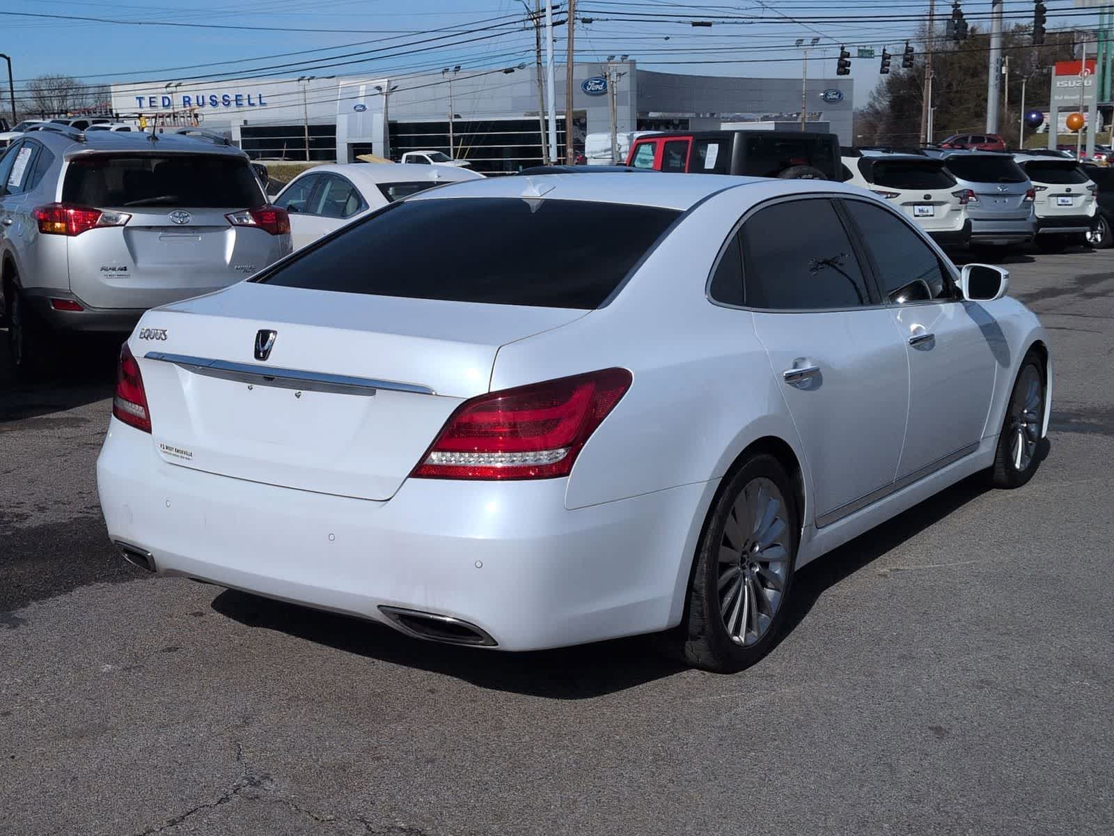 2014 Hyundai Equus Signature